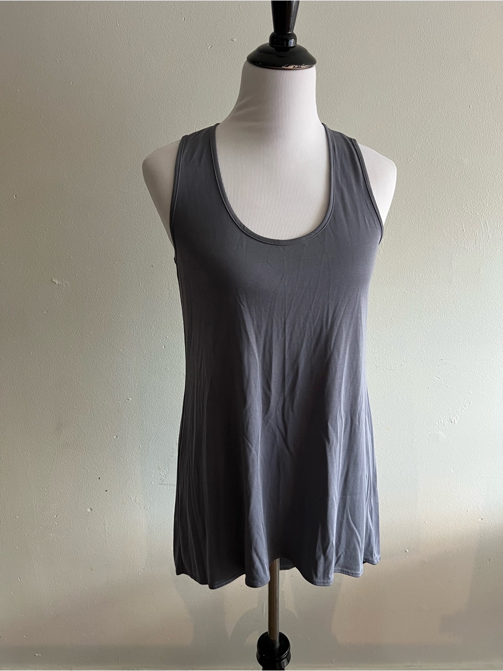 Deletta Charcoal Gray Scoop Neck Tank